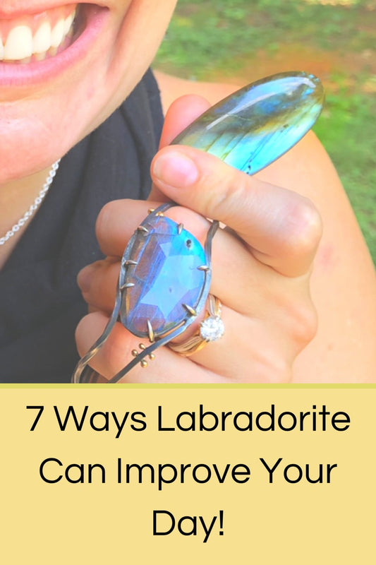 7 Ways Labradorite Can Improve Your Day!