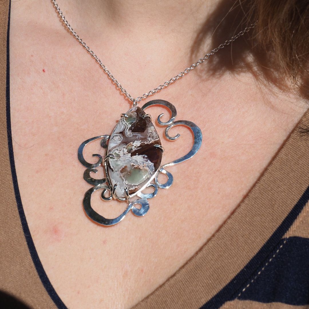 Aguaprase Arabesque Statement Necklace | Sterling Silver