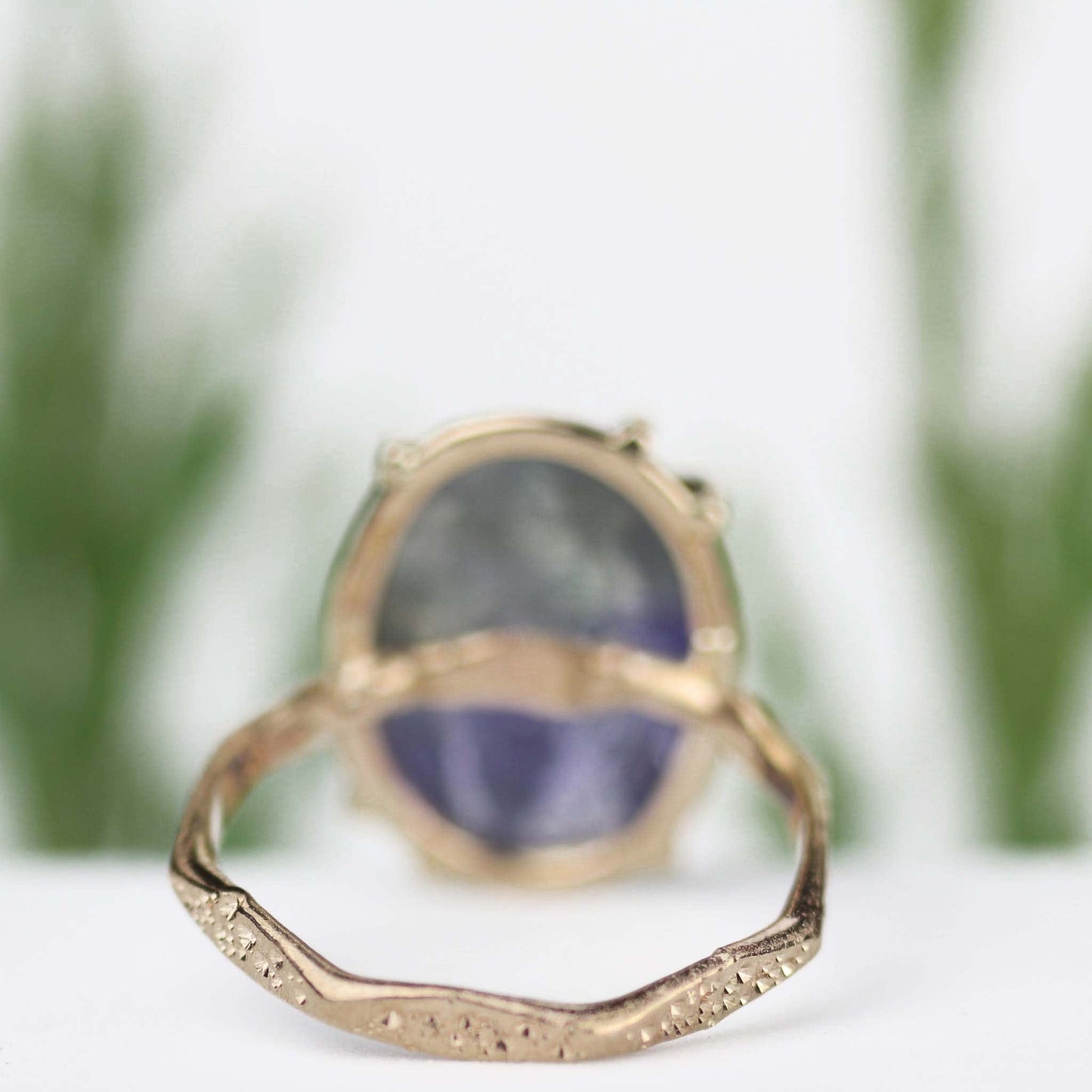 Tanzanite Stardust Ring 14k Yellow Gold