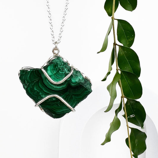 Malachite Winds Necklace